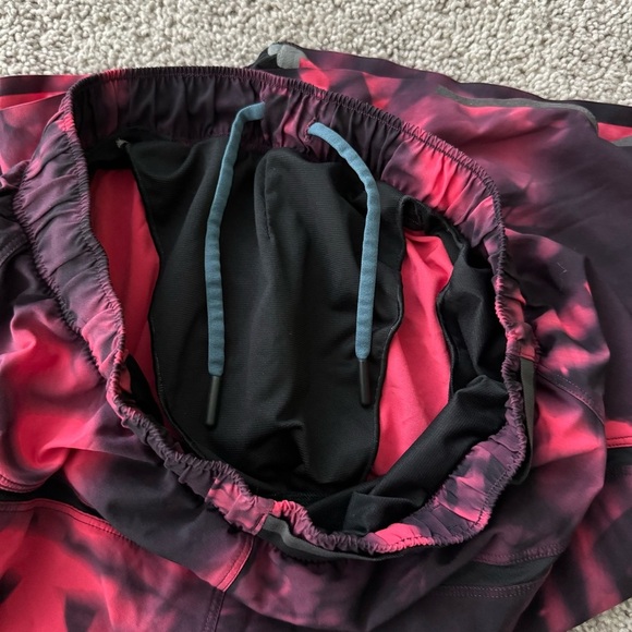 Lululemon Pace Breaker Short Size S Jungle Floor Boom Juice 7” Inseam - Picture 7 of 14